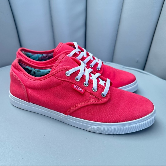 Red canvas lace up Vans women’s 6 - Picture 7 of 7